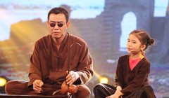 Cô bé hát xẩm Võ Hương Giang đến từ Thái Bình