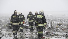 Video: Cận cảnh hiện trường thảm kịch máy bay Dubai rơi tại Nga