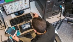 Nhìn lại cuộc đối đầu về mở khóa iPhone giữa FBI và Apple