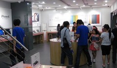 Video: Cửa hàng Apple giả ở Trung Quốc giống thật 100% 