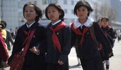 Kim Jong-un chuyển gần 2 triệu USD cho các trường Triều Tiên tại Nhật Bản