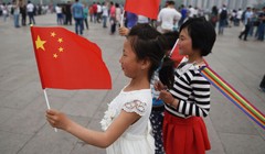 Gần 500 học sinh Trung Quốc bị ngộ độc