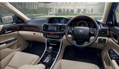 Chuỗi domino khởi động xe siêu sáng tạo