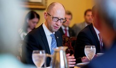 Cựu Thủ tướng Ukraina Arseniy Yatseniuk biến mất?