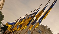 Nhật giúp Ukraina thành lập cảnh sát mạng