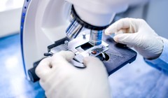 Bạc chống ung thư?