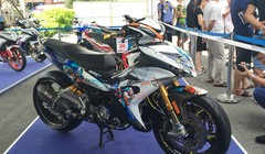 Mỗi người có cá tính và sở thích khác nhau, do đó những chiếc côn tay Exciter cũng được chủ nhân độ lại mang đặc trưng riêng.