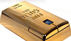 1- Chuột Gold Bullion được thiết kế hoàn toàn giống như một viên gạch vàng với giá hiện nay khoảng 36.835 USD.