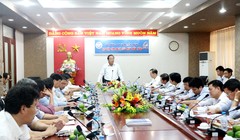 Bộ trưởng Trương Minh Tuấn phát biểu chỉ đạo tại buổi làm việc với Học viện Công nghệ BCVT