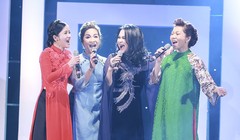 Bộ tứ ca Hồng Nhung, Mỹ Linh, Thanh Lam, Hà Trần.