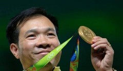 VĐV Hoàng Xuân Vinh đã đi vào lịch sử khi lần đầu tiên giành huy chương Vàng, đưa lá cờ tổ quốc được kéo cao ở Olympic.