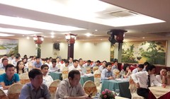 Các đại biểu tham dự hội nghị.