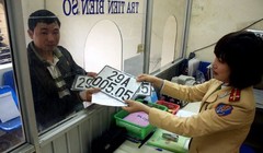 Việc đăng ký trực tuyến hồ sơ tại website giúp người dân có thể thực hiện tờ khai tại bất cứ địa điểm nào có nối mạng Internet (Ảnh minh họa)