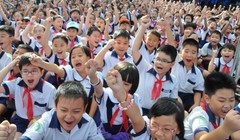 Đến tháng 2/2017, ngành giáo dục TPHCM đề ra mục tiêu thực hiện 100% thu học phí qua ứng dụng Thẻ học đường SSC.