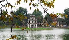 Nhân dân có thể phản ánh bức xúc hay đóng góp ý tưởng xây dựng thủ đô qua đường dây nóng của Thành ủy. Ảnh minh họa.