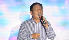  Phó TGĐ Viettel Lê Đăng Dũng đã "gây bão"nhiều lần từ những ca khúc hít của giới trẻ.