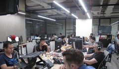 Sự phát triển của các công ty khởi nghiệp công nghệ có liên quan mật thiết đến chất lượng lẫn số lượng nhân lực IT trong nước (ảnh chụp tại không gian làm việc chung Dreamplex) - Ảnh: C.Nhật