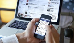 Trung bình mỗi ngày người Việt Nam vào MXH khoảng 2 giờ 18 phút. Ảnh minh hoạ: Internet.