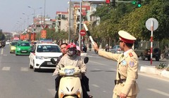 Theo Phó Thủ tướng Trương Hoà Bình, mức độ ứng dụng khoa học công nghệ trong quản lý, điều tiết giao thông, điều hành vận tải, giám sát, phát hiện, xử lý vi phạm còn hạn chế. Ảnh minh hoạ: internet.