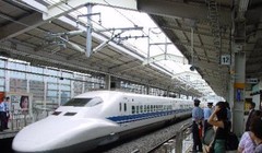 Một tuyến tàu cao tốc của Nhật