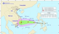 Vị trí và hướng đi của áp thấp nhiệt đới đang mạnh lên thành bão sắp đổ bộ vào miền Nam. Ảnh: NCHMF.
