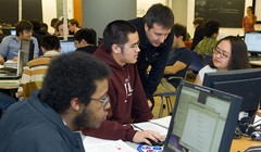 Đã có nhiều trường hợp du học sinh Việt có năng lực tốt tìm được công việc làm trong lĩnh vựa công nghệ thông tin tại Mỹ. Ảnh: AP