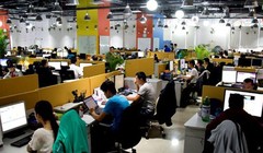 IPv6 được xác định là một xu hướng công nghệ tất yếu trong giai đoạn mới với nhu cầu sử dụng số lượng địa chỉ IP khổng lồ. Ảnh minh hoạ: VIA