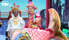 "Táo" Chí Trung lên chầu với phương tiện cá chép hết sức rực rỡ.