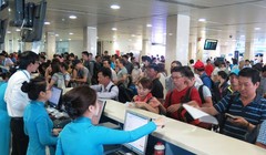 Trước những đợt nghỉ dài ngày, các quầy làm thủ tục tại Sân bay Tân Sơn Nhất gần như trong tình trạng quá tải. Ảnh: Cảng hàng không quốc tế Tân Sơn Nhất.