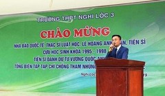 Lê Hoàng Anh Tuấn., người tự xưng "nhà báo quốc tế", thạc sĩ luật học, tiến sĩ.