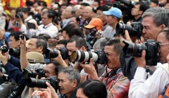 Báo chí cách mạng nước ta phải thể hiện dòng chảy chính của xã hội nước ta.