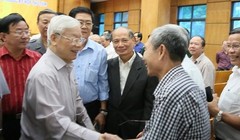 Tổng Bí thư, Chủ tịch nước Nguyễn Phú Trọng phát biểu tại buổi tiếp xúc cử tri. 