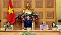 Phó Thủ tướng Vũ Đức Đam phát biểu tại buổi gặp mặt. 