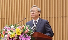 Ông Trần Quốc Vượng, Ủy viên Bộ chính trị, Thường trực Ban Bí thư Trung ương Đảng phát biểu chỉ đạo Hội nghị. Ảnh TTXVN.