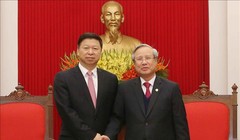 Ủy viên Bộ Chính trị, Thường trực Ban Bí thư Trần Quốc Vượng tiếp đồng chí Tống Đào, Ủy viên Trung ương Đảng, Trưởng Ban Liên lạc Đối ngoại Trung ương Đảng Cộng sản Trung Quốc. (Ảnh: Phương Hoa/TTXVN)