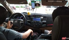 Bộ GTVT cho rằng không phân biệt các loại hình vận tải theo mục đích mà cứ phải đúng theo quy định hoạt động và quy định về kiểm soát của thị trường vận tải đường bộ Việt Nam. Ảnh: Anh Lê.