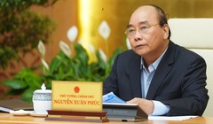 Thủ tướng Nguyễn Xuân Phúc phát biểu tại cuộc họp. Ảnh: VPCP.