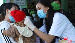 Chính phủ không hạn chế người dân ra ngoài trong các trường hợp khẩn cấp như cấp cứu, khám chữa bệnh. Ảnh: Hòa Bình.