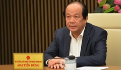 Bộ trưởng, Chủ nhiệm VPCP Mai Tiến Dũng làm rõ hơn vấn đề thực hiện Chỉ thị 16 của Thủ tướng. Ảnh: VGP