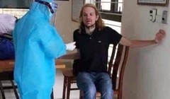 Du khách người Anh