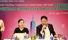 Ông Trương Gia Bình - Chủ tịch VINASA - giới thiệu chương trình.