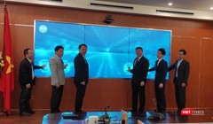 Chính thức bấm nút khai trương ra mắt Nền tảng định danh điện tử VNPT eKYC.