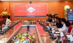 Lễ ra mắt Nền tảng akaBot - Tự động hóa quy trình nghiệp vụ doanh nghiệp do Bộ TT&TT tổ chức hôm nay (13/11).