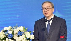 Thứ trưởng Bộ TT&TT Phan Tâm phát biểu tại Lễ kỷ niệm 20 năm thành lập của Hanoi Telecom.