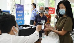 Thủ tướng yêu cầu các địa phương chủ động chỉ đạo, tạo điều kiện thuận lợi cho doanh nghiệp, hợp tác xã, hộ kinh doanh vừa phòng chống dịch, vừa duy trì ổn định sản xuất, kinh doanh an toàn.