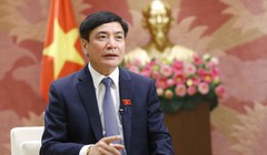 Tổng Thư ký Quốc hội, Chủ nhiệm Văn phòng Quốc hội Bùi Văn Cường làm Trưởng ban Ban Chỉ đạo xây dựng và thực hiện Đề án Quốc hội điện tử.