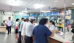 Chính phủ yêu cầu Bộ Y tế làm việc với Bộ Tài chính và báo cáo Thủ tướng Chính phủ về việc tháo gỡ những vướng mắc liên quan đến thủ tục thông quan thuốc nhập khẩu trước ngày 20/04/2022.