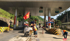 Bộ Giao thông vận tải yêu cầu VEC chỉ đạo nhà cung cấp dịch vụ và các đơn vị có liên quan khẩn trương triển khai lắp đặt, vận hành hệ thống thu phí ETC tại các tuyến cao tốc, hoàn thành trước 31/7/2022