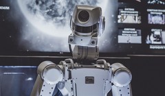 Chuyên gia cho rằng thời gian tới sẽ có ​​những tiến bộ hơn nữa trong lĩnh vực Xử lý ngôn ngữ tự nhiên, đặc biệt trong việc xử lý dữ liệu đa ngôn ngữ. Ảnh: Unsplash.