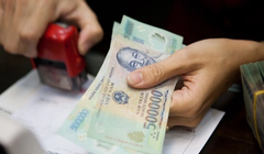 Từ ngày 1/7/2023 sẽ thực hiện tăng lương cơ sở cho cán bộ, công chức, viên chức lên mức 1,8 triệu đồng/tháng (khoảng 21%).